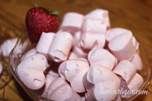 Strawberry Cloud Candy low carb strawberry cloud candy in a bowl