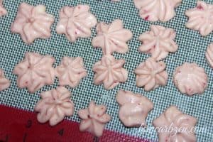 Strawberry Cloud Candy low carb strawberry cloud candy on a sheet