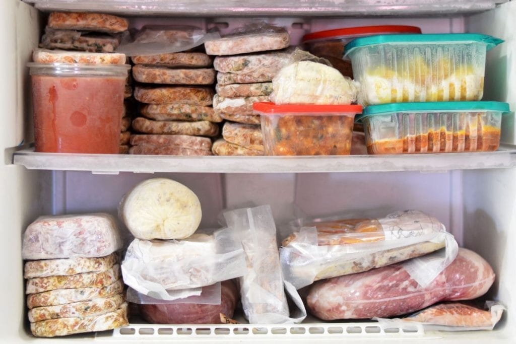 Get Making Ends Meat by DJ Foodie Get Making Ends Meat by DJ Foodie