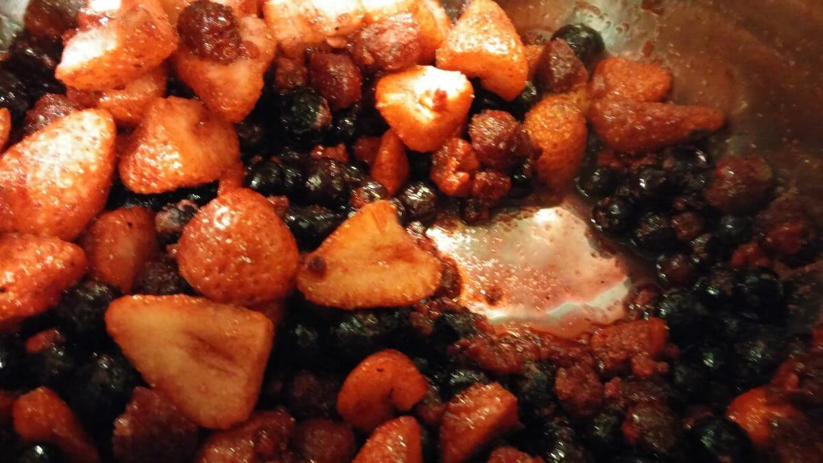 Sugar Free Instant Pot Fruit Compote Sweets